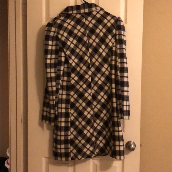 Via (Victoria’s Secret) Plaid Pea Coat - Picture 4 of 4